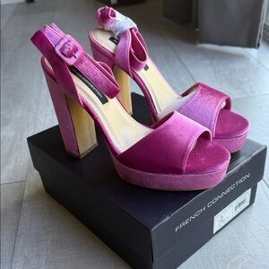French Connection Fuchsia Velvet Heels 7.5